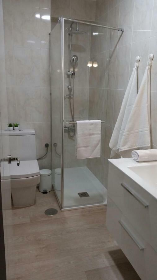 Ada Apartamento 圣地亚哥－德孔波斯特拉 外观 照片